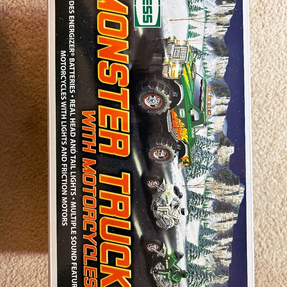 NIB Vintage 2007 HESS Oil Company Toy MONSTER Truck w/2 Motorcycles and  org bag - Picture 4 of 8